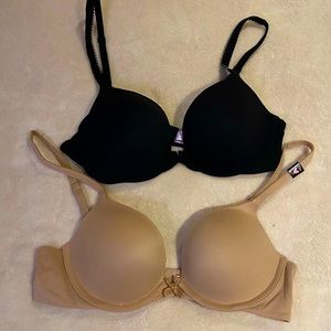 NEW Victoria’s Secret very sexy push-up bras - size 34B; colors - nude & black